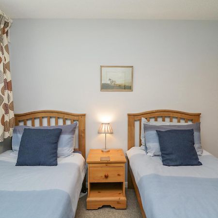 9 Manorcombe Bungalows Callington Exterior photo